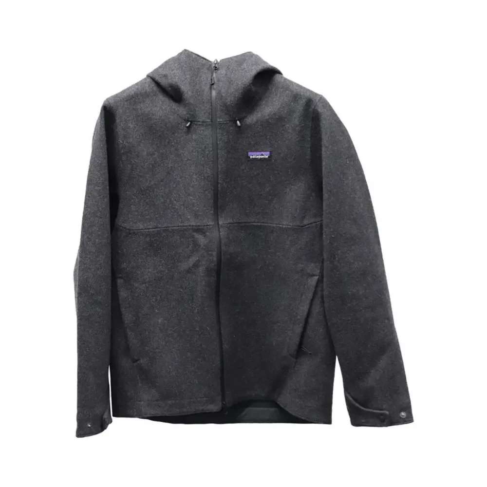 Patagonia Zip Up Hooded Jacket in Charcoal Grey Recycled Polyester
